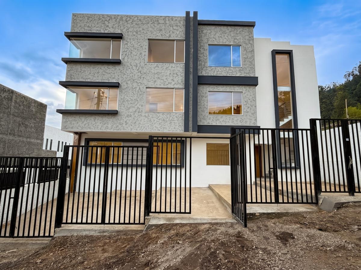 DEPARTAMENTO EN VENTA DE 2 DORMITORIOS, UBICADO EN BAÑOS.
