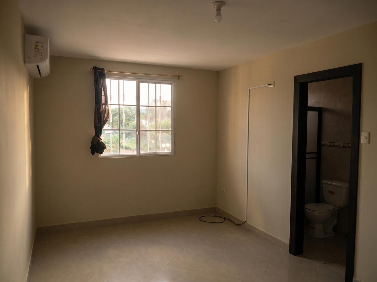 CASA EN VENTA EN DURÁN – Urbanización Privada con Guardianía Permanente - imagen 5