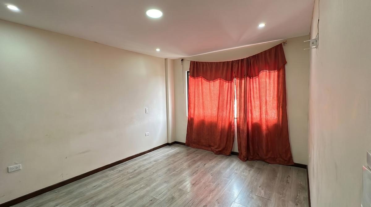 CASA COMERCIAL EN VENTA EN CUENCA SECTOR MIRAFLORES - imagen 8