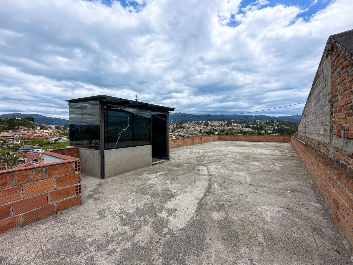 CASA COMERCIAL EN VENTA EN CUENCA SECTOR MIRAFLORES - imagen 13