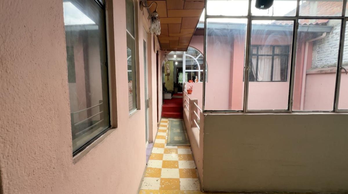 Casa Comercial con Local Independiente - imagen 8